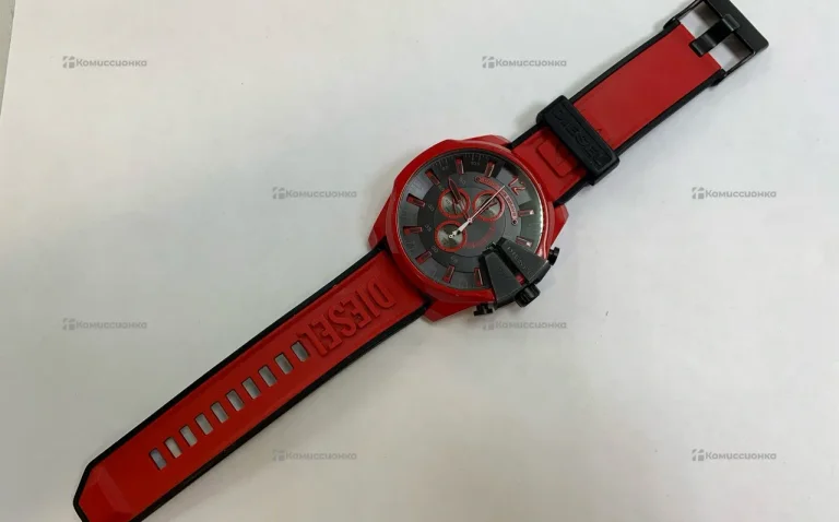 Часы  Diesel