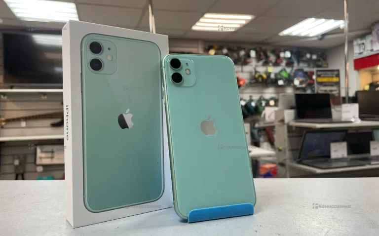 Apple iPhone 11 4/64 ГБ