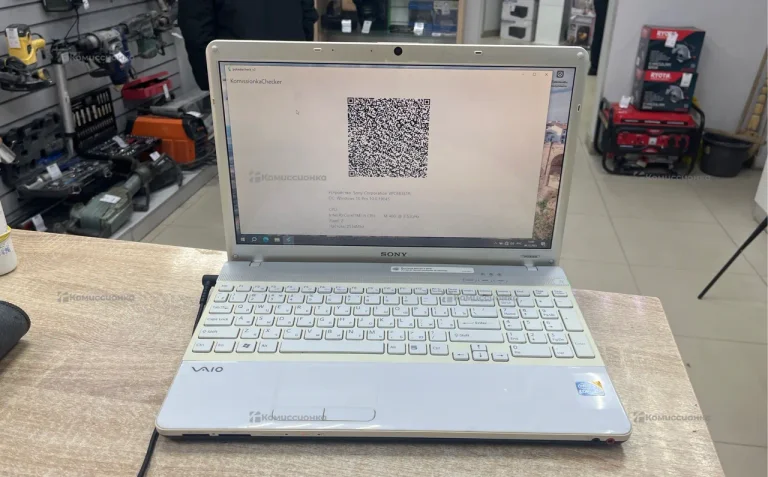 Ноутбук  Sony Vaio VOCEB3S1R