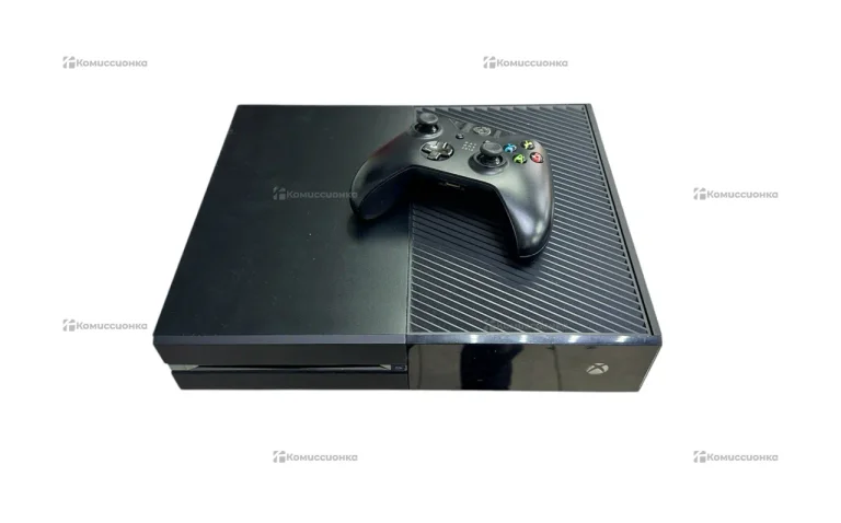 Приставка Xbox One 500Gb