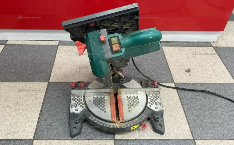 Пила торцовочная комбинированная Hammerflex STL120