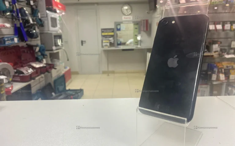 Apple iPhone SE 2/64 ГБ