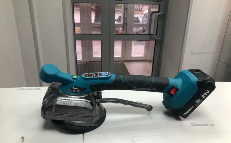Виброприсоска makita