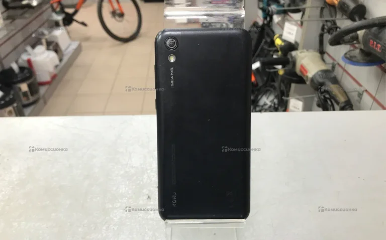 Honor 8S 2/32 ГБ