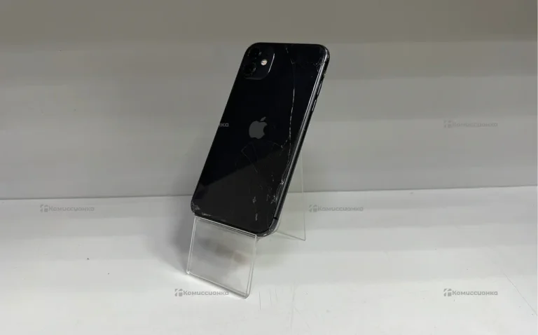 Apple iPhone 11 64 ГБ.