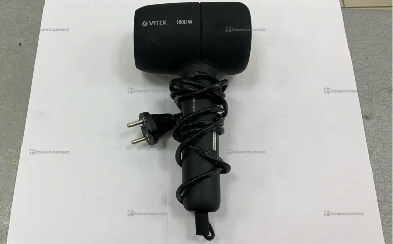 Фен Vitek 2237