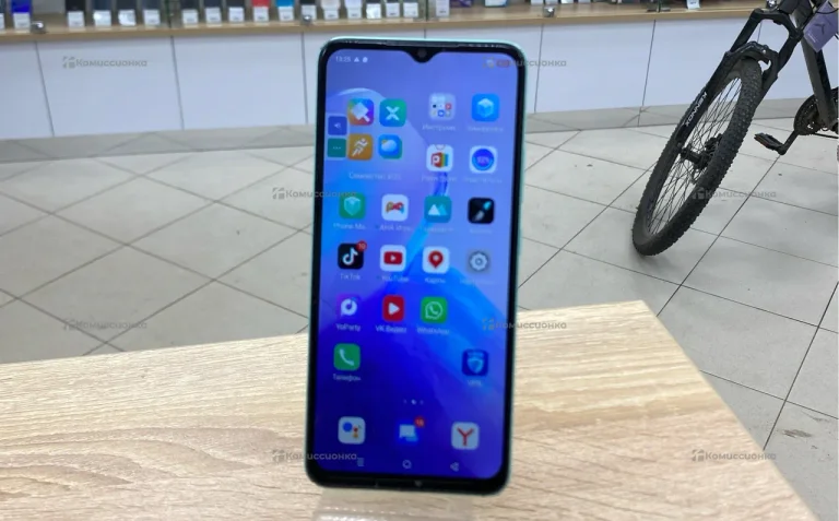 Infinix Smart 7 3/64 ГБ