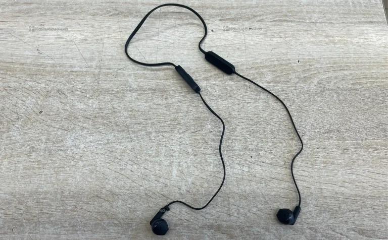 Наушники  Jbl Tune 215