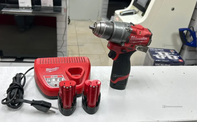 Шуруповерт Milwaukee m12 3401-22