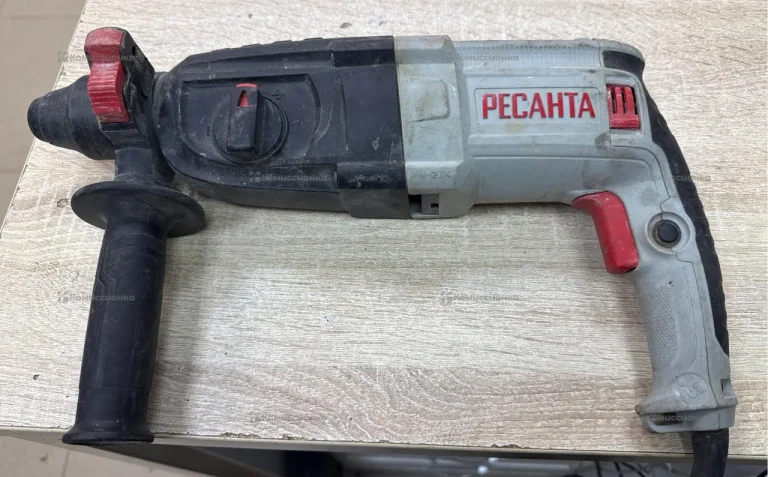 Перфоратор Ресанта П-32-1000К