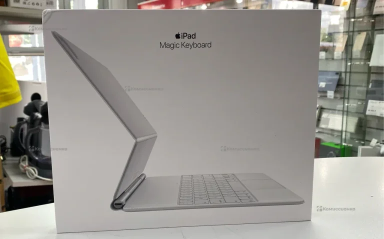 Клавиатура  IPad Magic Keyboard
