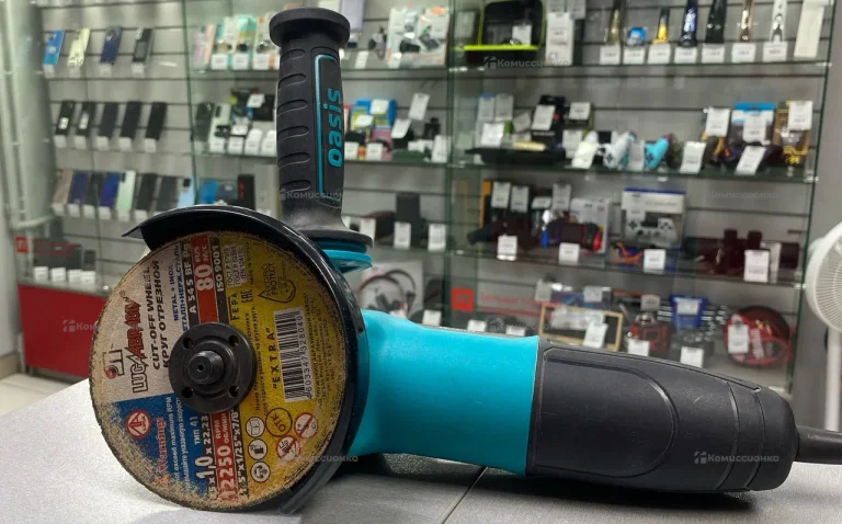 УШМ Oasis AG-72/125