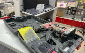 Шуруповерт Hiper