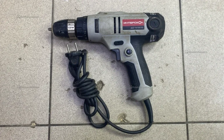 Дрель-шуруповерт Интерскол ДШ-10/320Э2