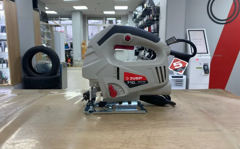 Электролобзик ЗУБР Л-710-80
