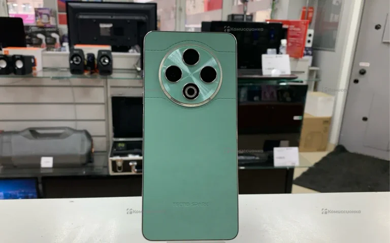 Tecno Spark 30 8/256 ГБ