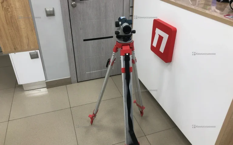 Оптический нивелир Bosch GOL 26 D Professional