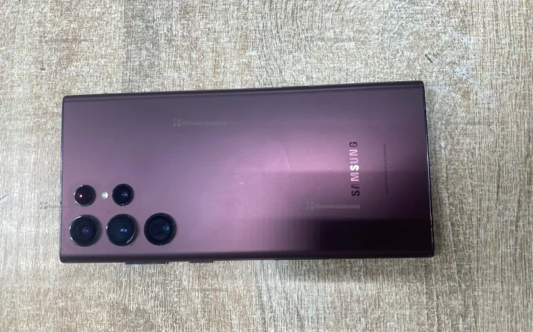 Samsung Galaxy S22 Ultra 12/256 ГБ