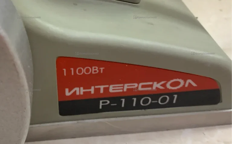 Электрорубанок Интерскол P-110-01