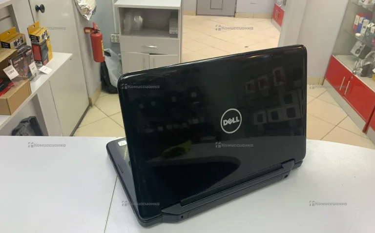 Ноутбук Dell m5040