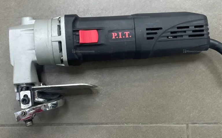 Листовые электроножницы P.I.T. PDJ 250-C