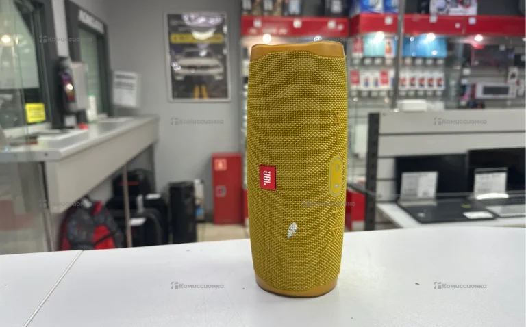 Колонка  JBL Charge 4
