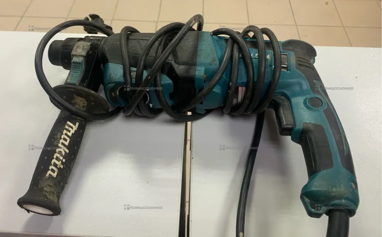 перфоратор makita hr2470 2020г