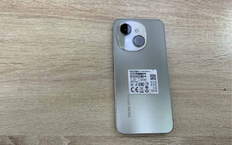 Tecno Spark Go 1 3/64 ГБ