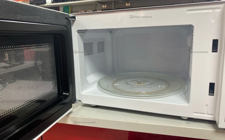 Микроволновая печь Gorenje M020E1W