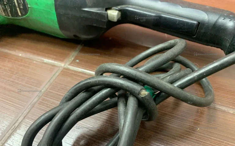 УШМ Hitachi G18SS