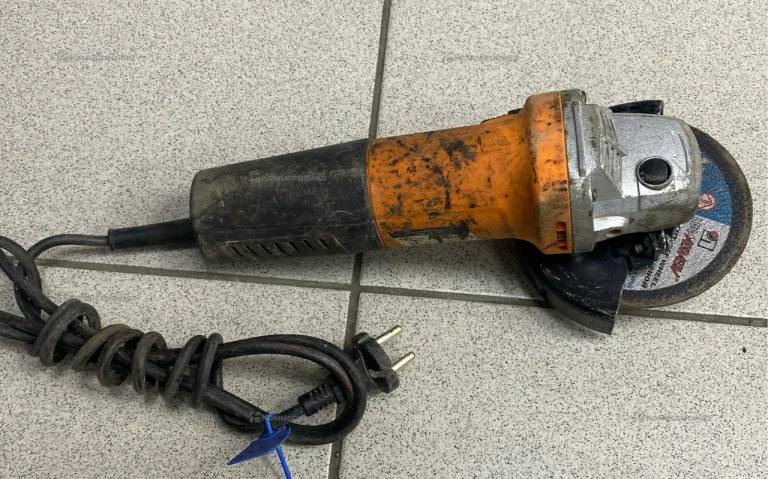 УШМ  вихрь оранжевый 125:1100