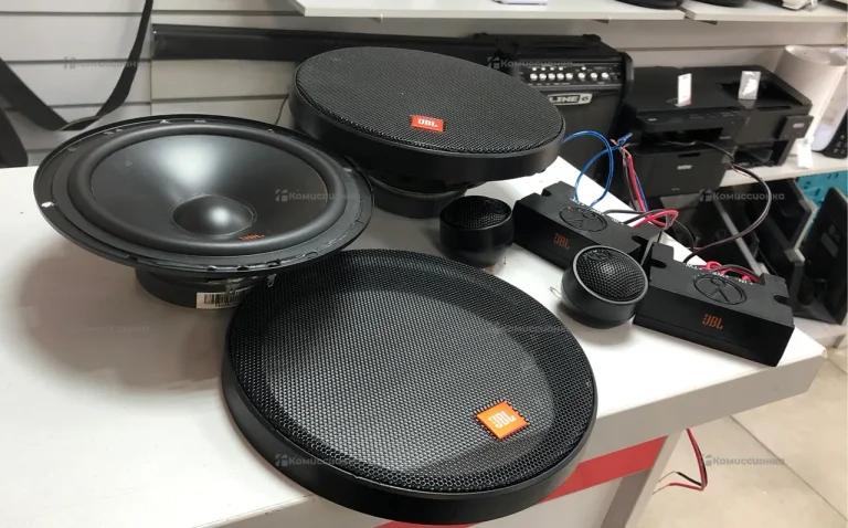 Колонки и рупора комплект JBL STAGE2 604c