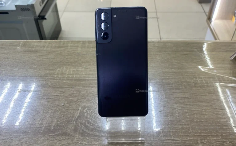 Samsung Galaxy S21 8/256 ГБ