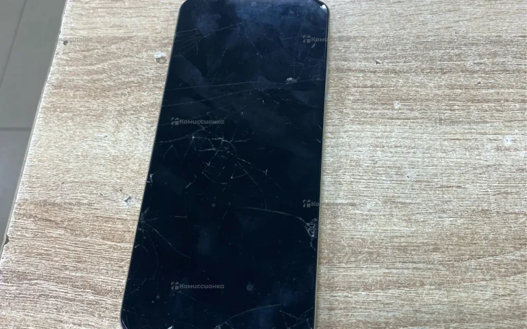 Realme C61 6/128 ГБ