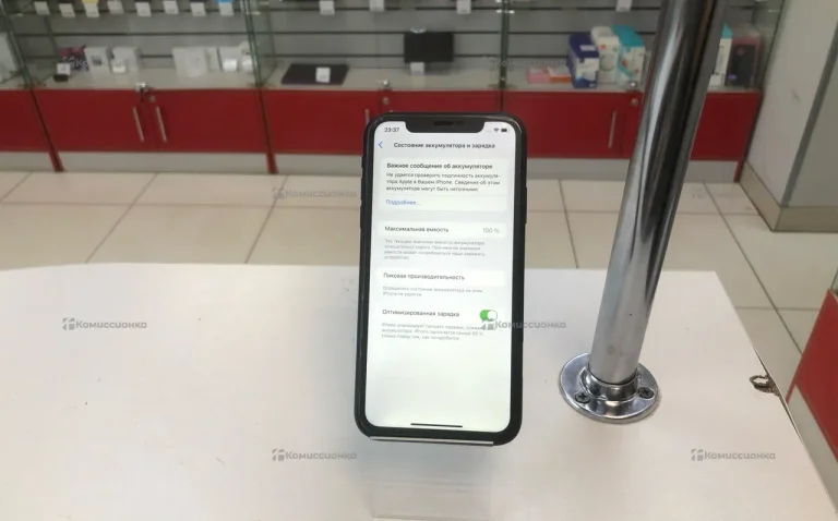 Apple iPhone XR 3/64 ГБ