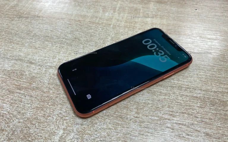 Apple iPhone XR 3/64 ГБ