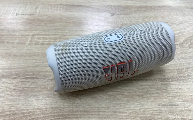 Колонка  JBL charge 5