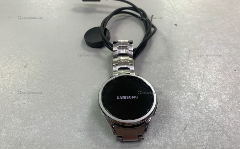 Часы  Samsung Galaxy Watch6 Classic