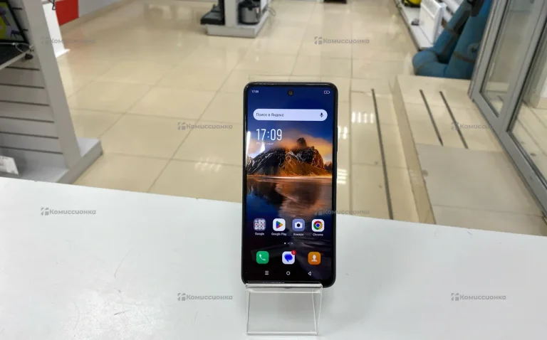 Infinix Smart 8 4/128 ГБ