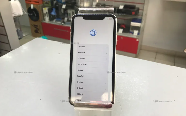 Apple iPhone 11 4/64 ГБ