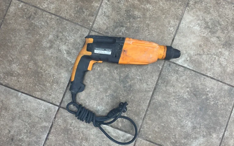 перфоратор вихрь п750