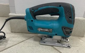 Электролобзик makita 4350FCT