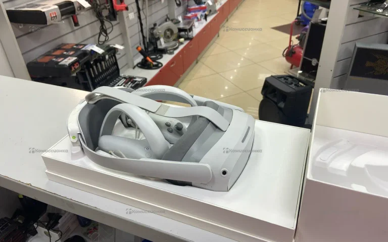 VR шлем Pico 4 128 gb