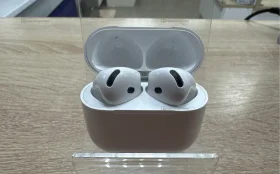 AirPods 4