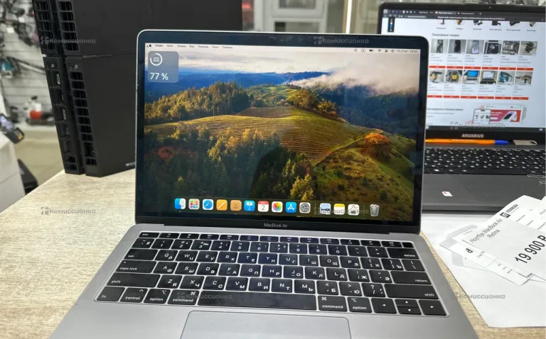 Ноутбук MacBook Air Retina