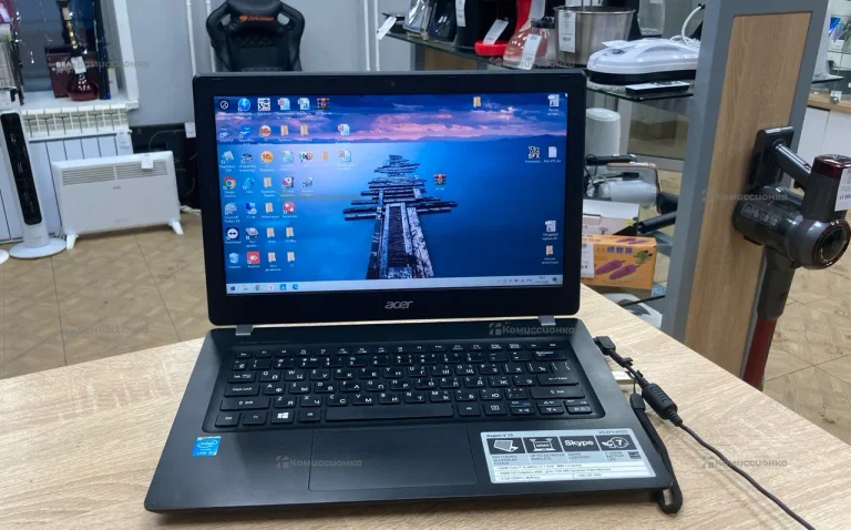 Ноутбук Acer Aspire V3-371