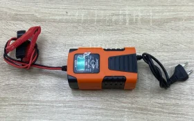 Зарядник для аккумулятора 6в 1