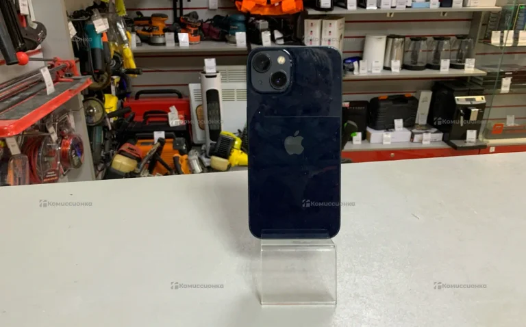 Apple iPhone 13 4/128 ГБ