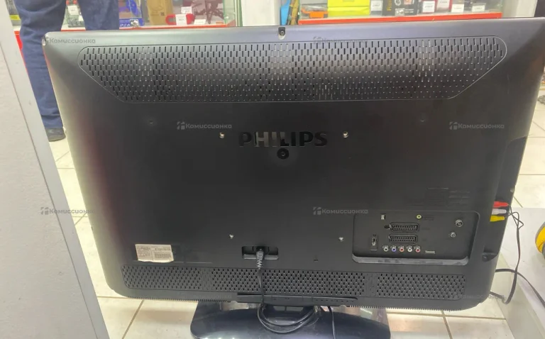 Телевизор Philips 32PFL3404