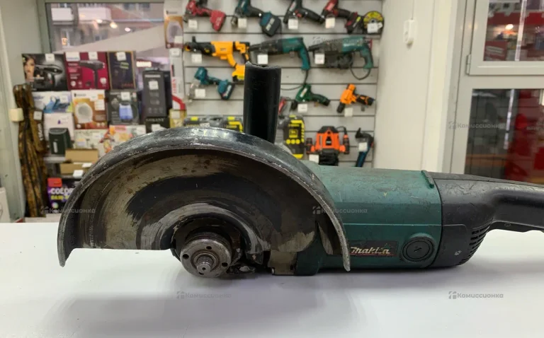 Ушм Makita 9096 230mm